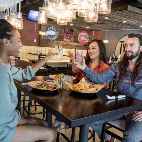 Mason Jar Bar & Grill