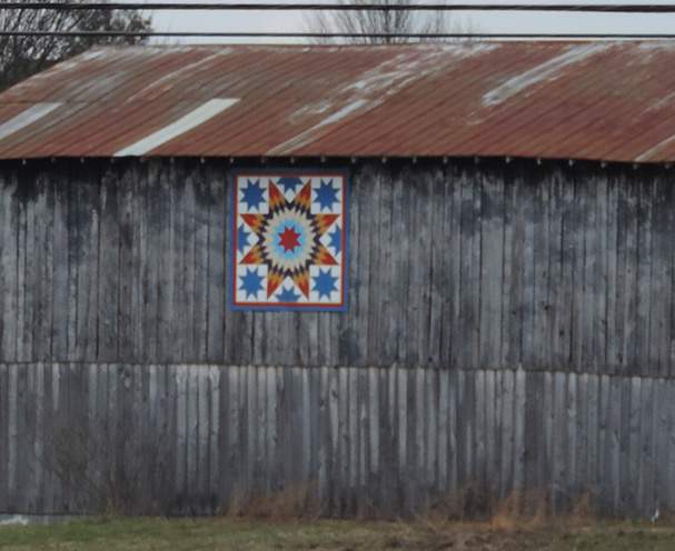 Barn Quilt square in Warren County