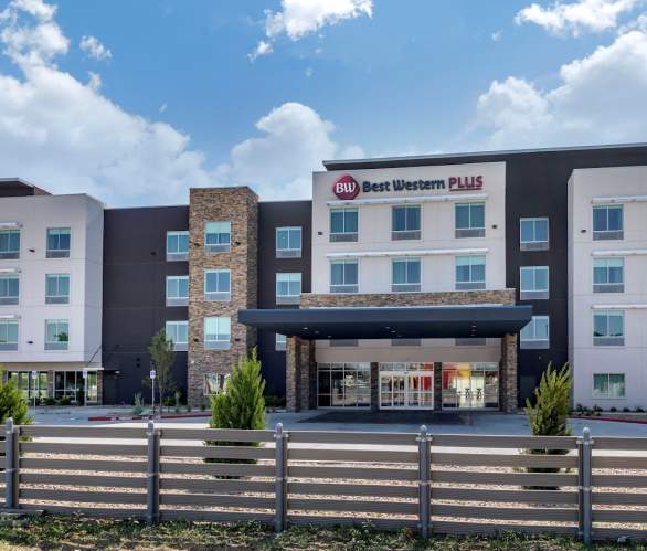 exterior shot of the Best Western Plus East