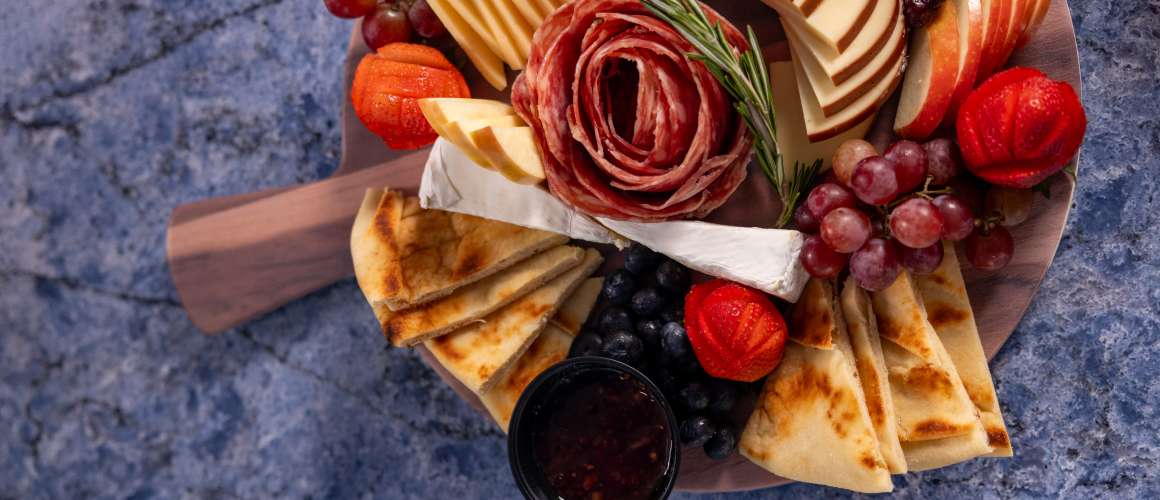 Lock 'N Key Restaurant & Pub