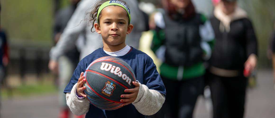 Men's Final Four Dribble - Participant