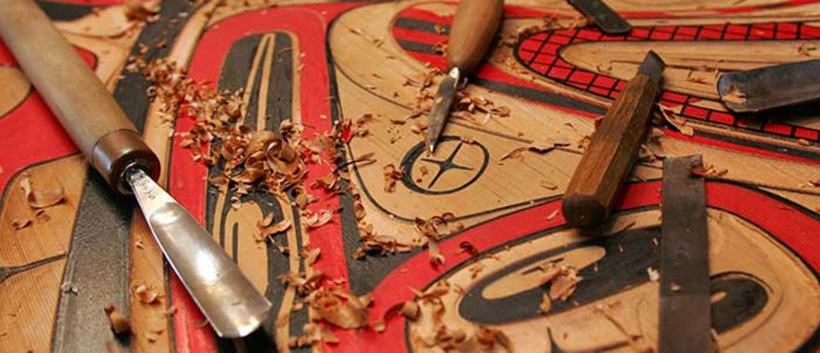 Traditional tools for carving