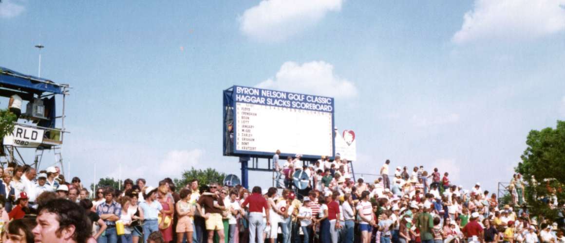 1970s Crowd at the Byron