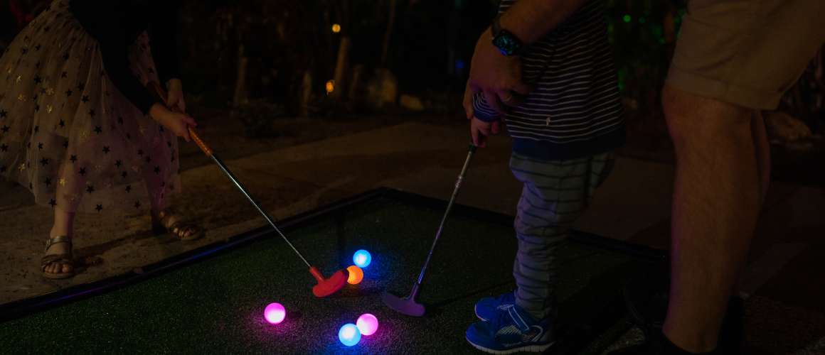 Glow Golf