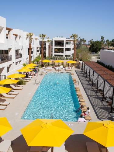 Beautiful Swimming Pool at Drift Palm Springs