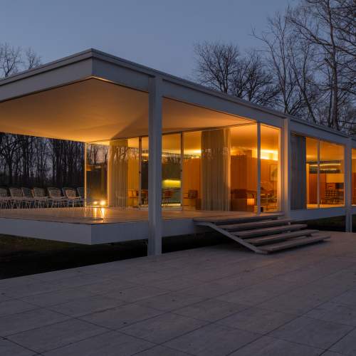 Moonlight & Mies