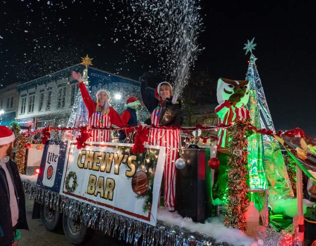 Lakeshore Holiday Parade