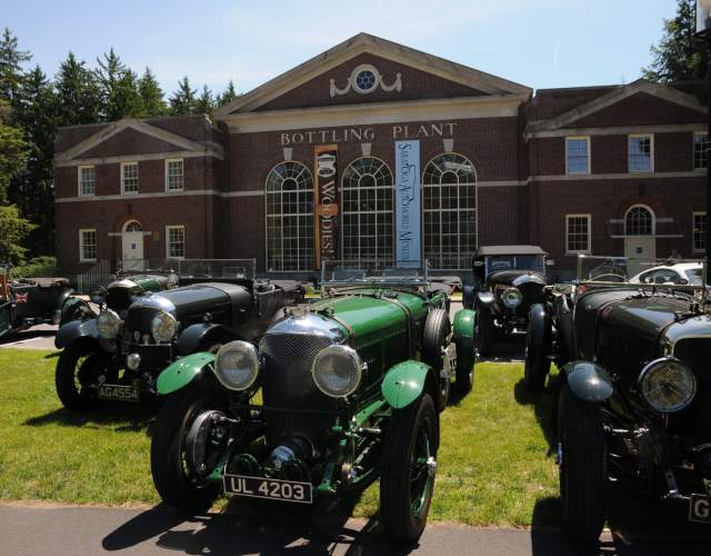 Old vintage cars outside of the saratoga automobile museum