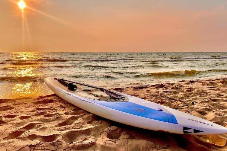 An itinerary for a Glorious Day on the Lake