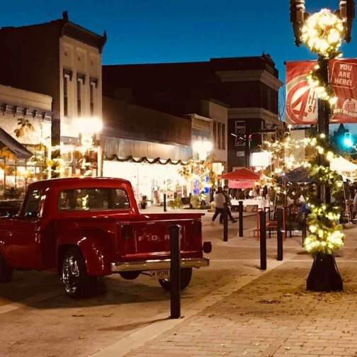 Huntingburg Christmas Stroll