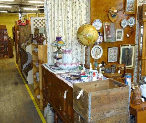 Vintage Shopping in Milwaukee: Walker’s Point