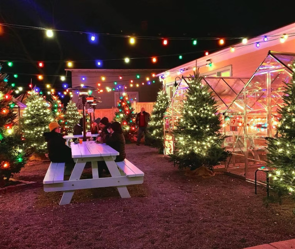 Making Spirits Bright: Milwaukee’s Holiday Bars and Pop-Ups