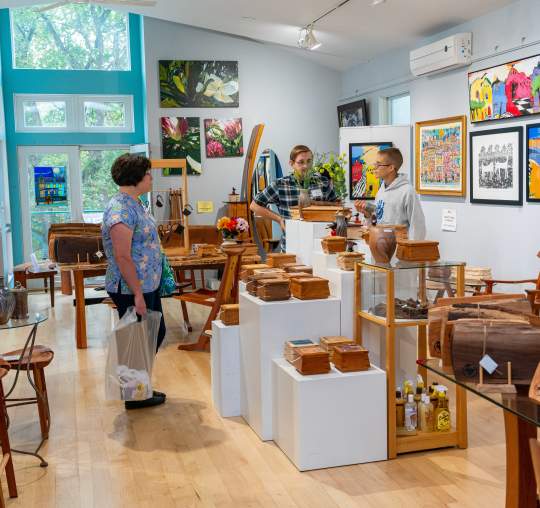 Shopping in the Laurel Highlands