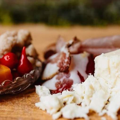 Guided Cheddar Cheese Tasting
