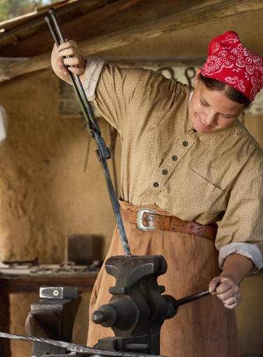 museum history education