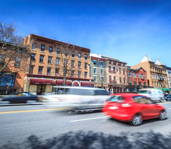 Cars driving through downtown Saratoga Springs