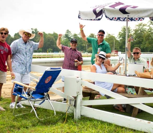 People tailgating at the Saratoga race course