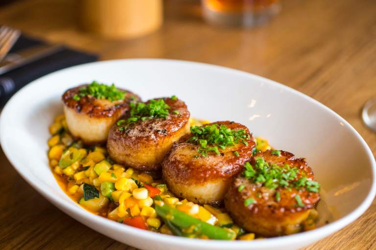 5 Best Seafood Restaurants in Fort Wayne, Indiana