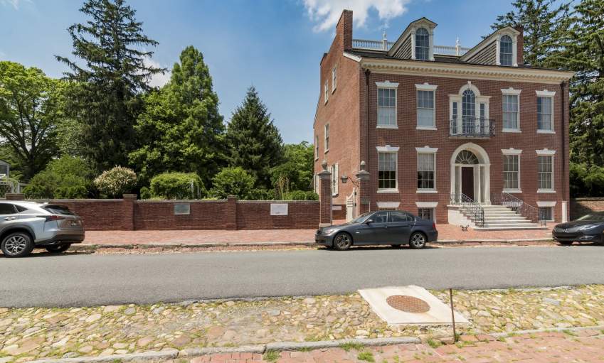 Read House & Gardens