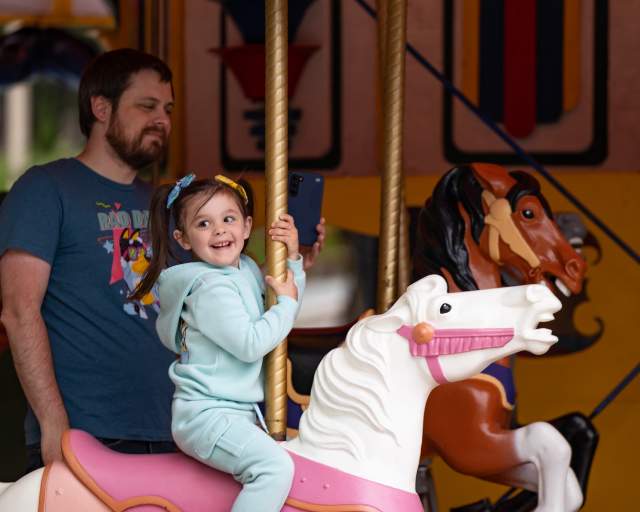 Parent and kid at Blackberry Farm