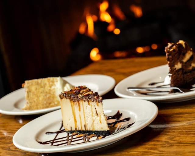 Fireside Grille - Desert Plate