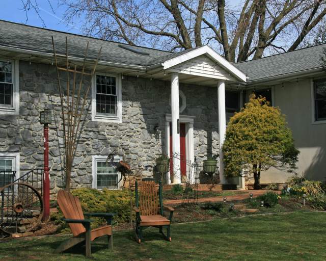 Carriage Corner Bed & Breakfast