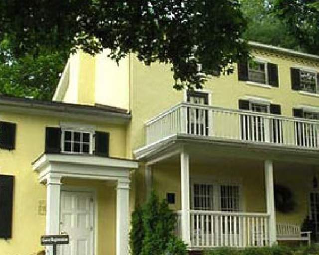 Fairville Inn
