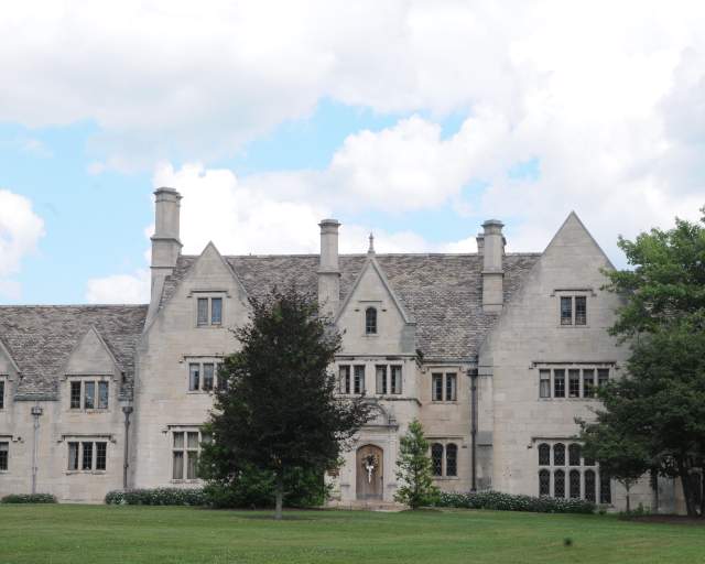 Hartwood Mansion And Park