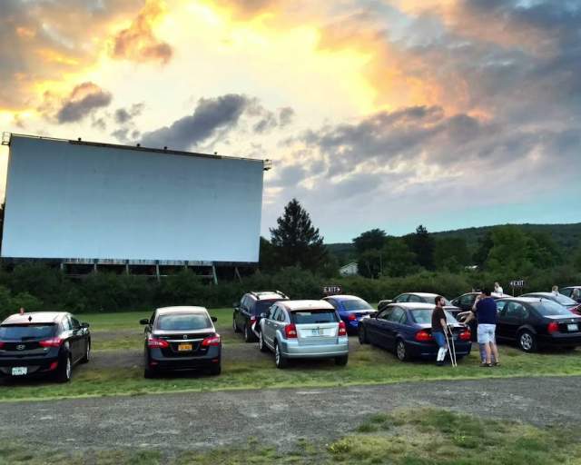 Mahoning Drive-In Theater