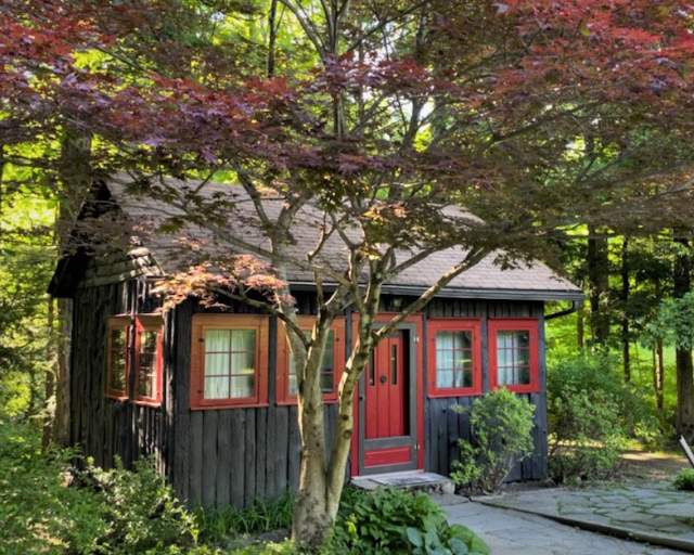 Babbling Brook Cottages
