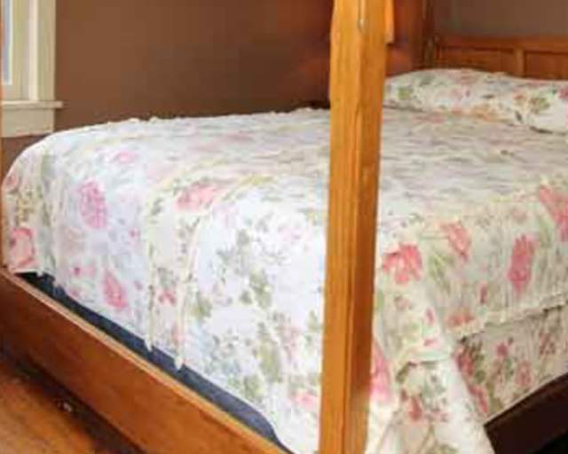 Olde Oregon Farmhouse Bed & Breakfast