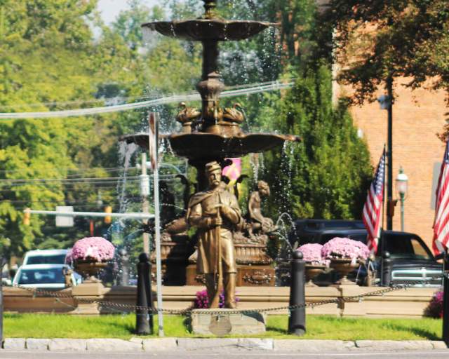 Memorial Fountain And Statue