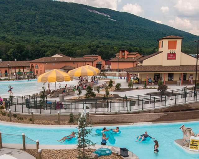 DelGrosso's Park & Laguna Splash Water Park