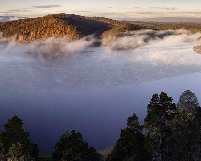 Hawn's Overlook At Raystown Dam