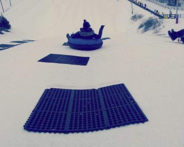 White Lightning Tubing