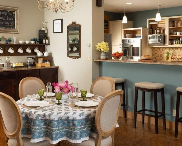 Hartzell House Bed & Breakfast