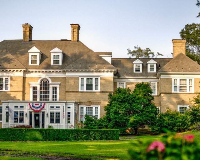 Kane Manor Inn