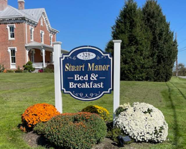 Stuart Manor Bed & Breakfast