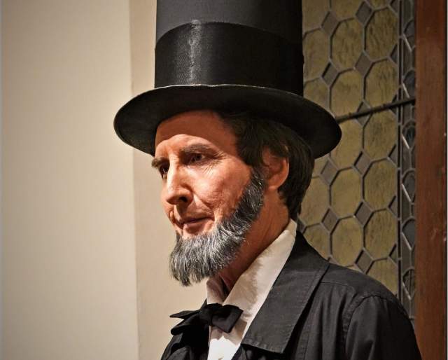 Porch Performance: Abraham Lincoln