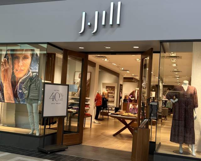 Perimeter mall dress stores outlet