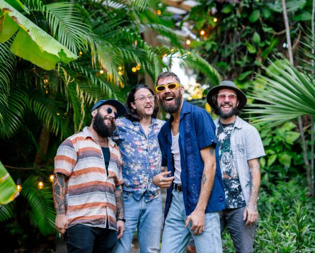 Coyote Island Supporting The Elovaters