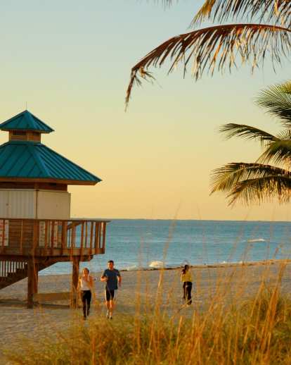 Sunset on Sunny Isles Beach