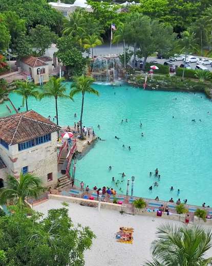 swimming venetian pool