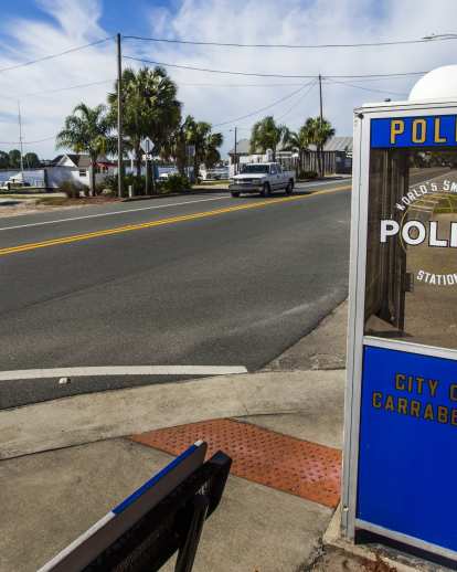carrabelle roadside police box