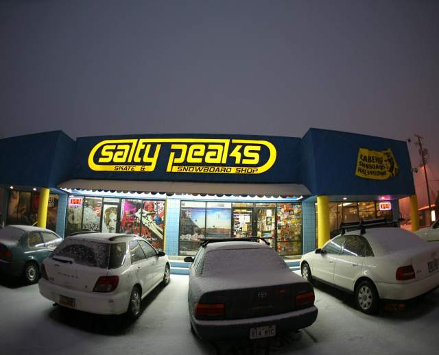 Salty Peaks Ski & Snowboard Shop