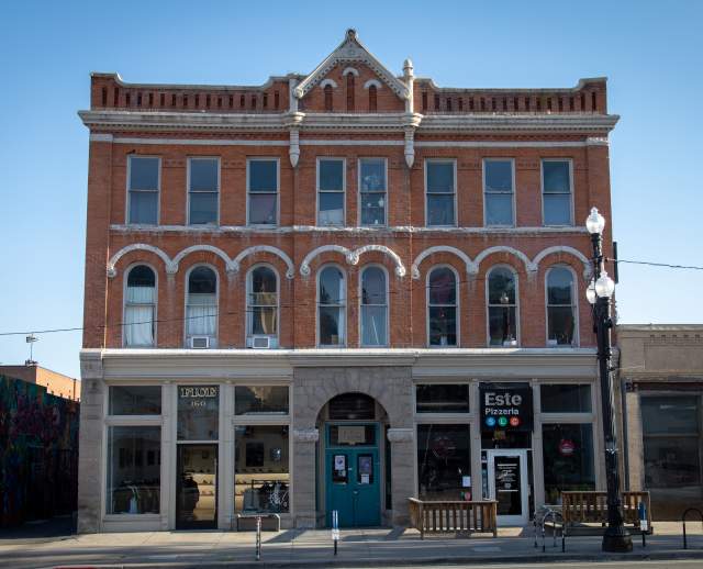 Este Pizza in Downtown Salt Lake