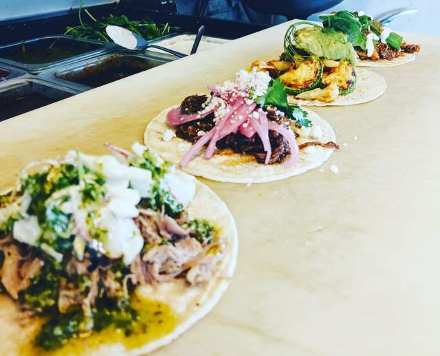 Fácil Taqueria