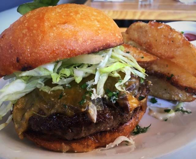Copper Onion Burger