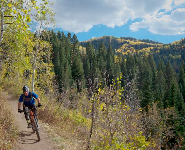 Mountain Views as you descend from Dog Lake