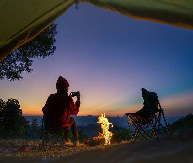 campfire at night